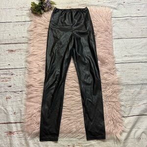 Aritzia Wilfred Free Daria Faux Leather Black Legging Pant Sz S